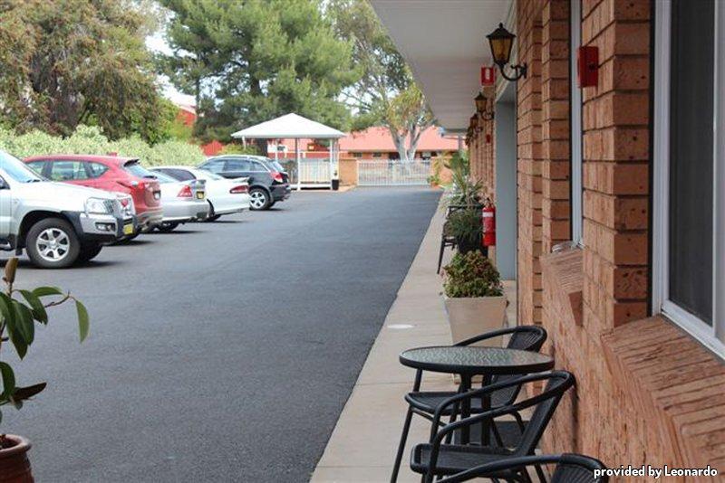 Blue Diamond Motor Inn Dubbo Buitenkant foto